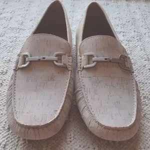Donald J Pliner cream cork loafers Donald J. Pliner | Shoes | Donald J Pliner Cream Cork  main image 3
